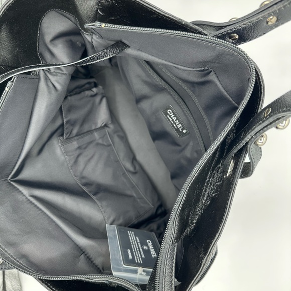 Chanel Biarritz Tote bag - Picture 10 of 17